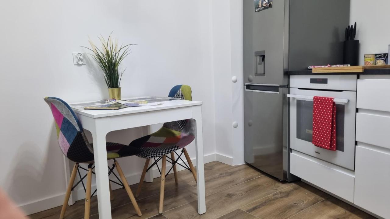 우스트카 Apartament 11 Listopada 아파트 외부 사진